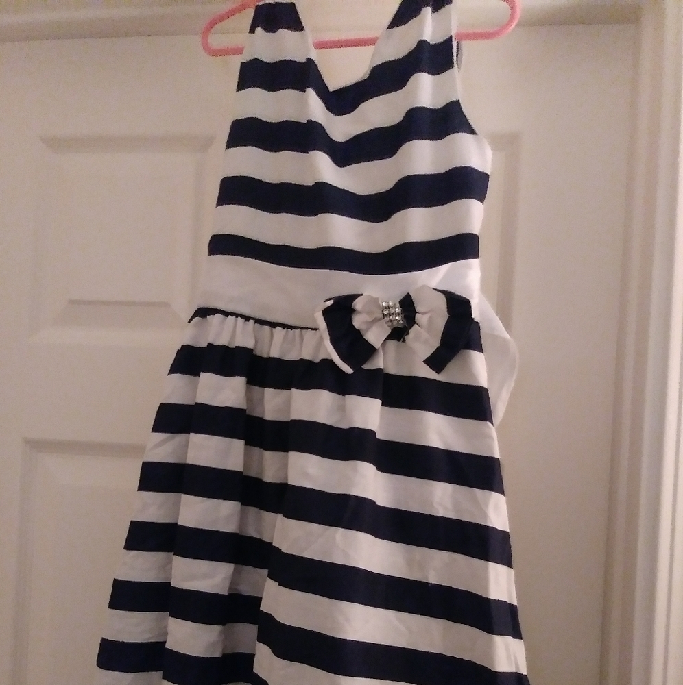 Little girls dress